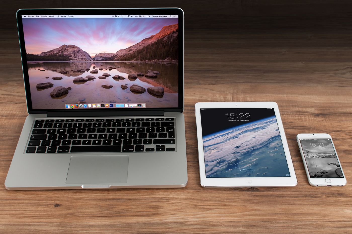Reader viewing daily tech briefing on mobile device